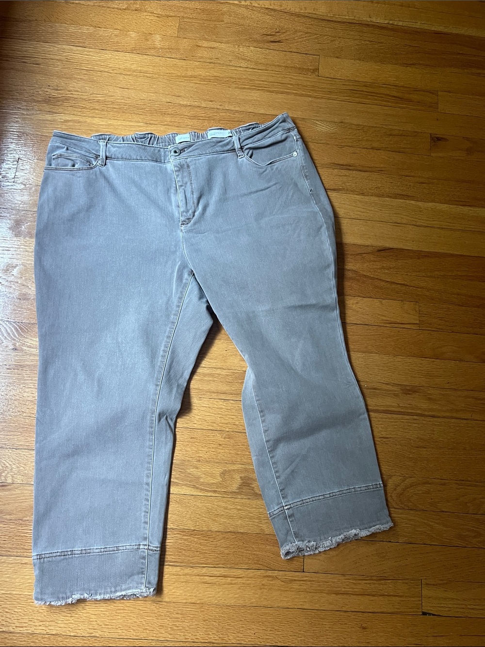 J. Jill Light Gray Ankle Cropped Jeans